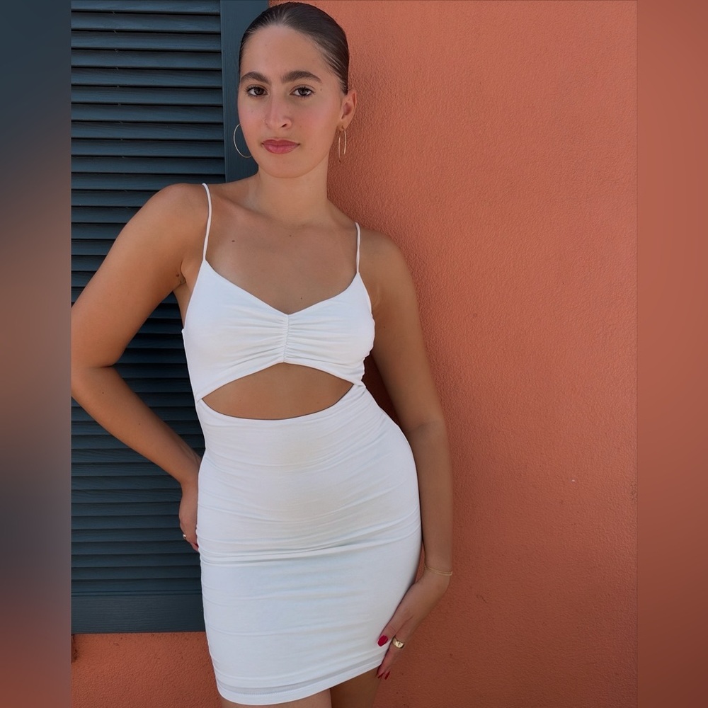 Sweet & Sexy Double Layered Cutout Mini 💕 - Picture 2 of 8